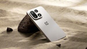 oneplus 15 dunyanin ilk 165hz oled ekranina sahip olacak rZ9HVaxg.jpg
