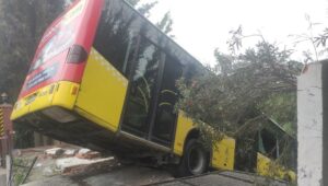 uskudarda iett otobusu kazasi vEm7AjHJ.jpg